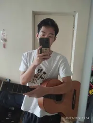 Portrait of the website creator